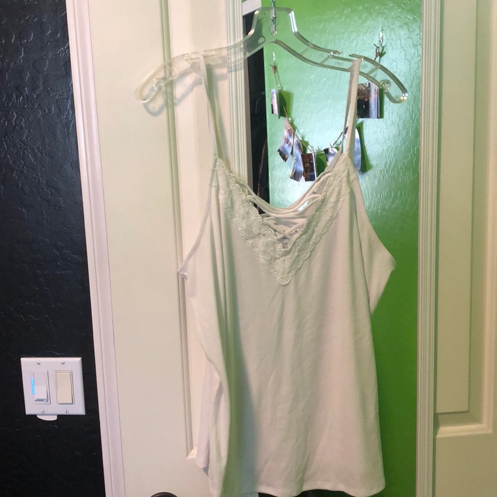 Whit lace up tank top